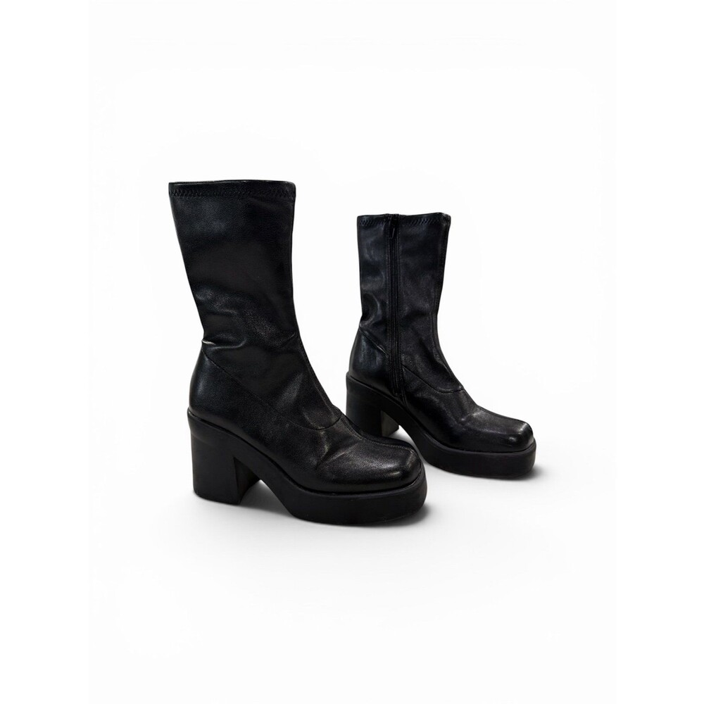 Steve Madden KLAYTON Women’s Black Vegan Leather Boots – Size 6M